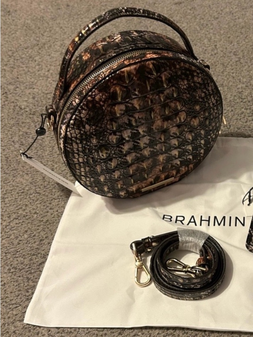Brahmin Lane Untamed round crossbody